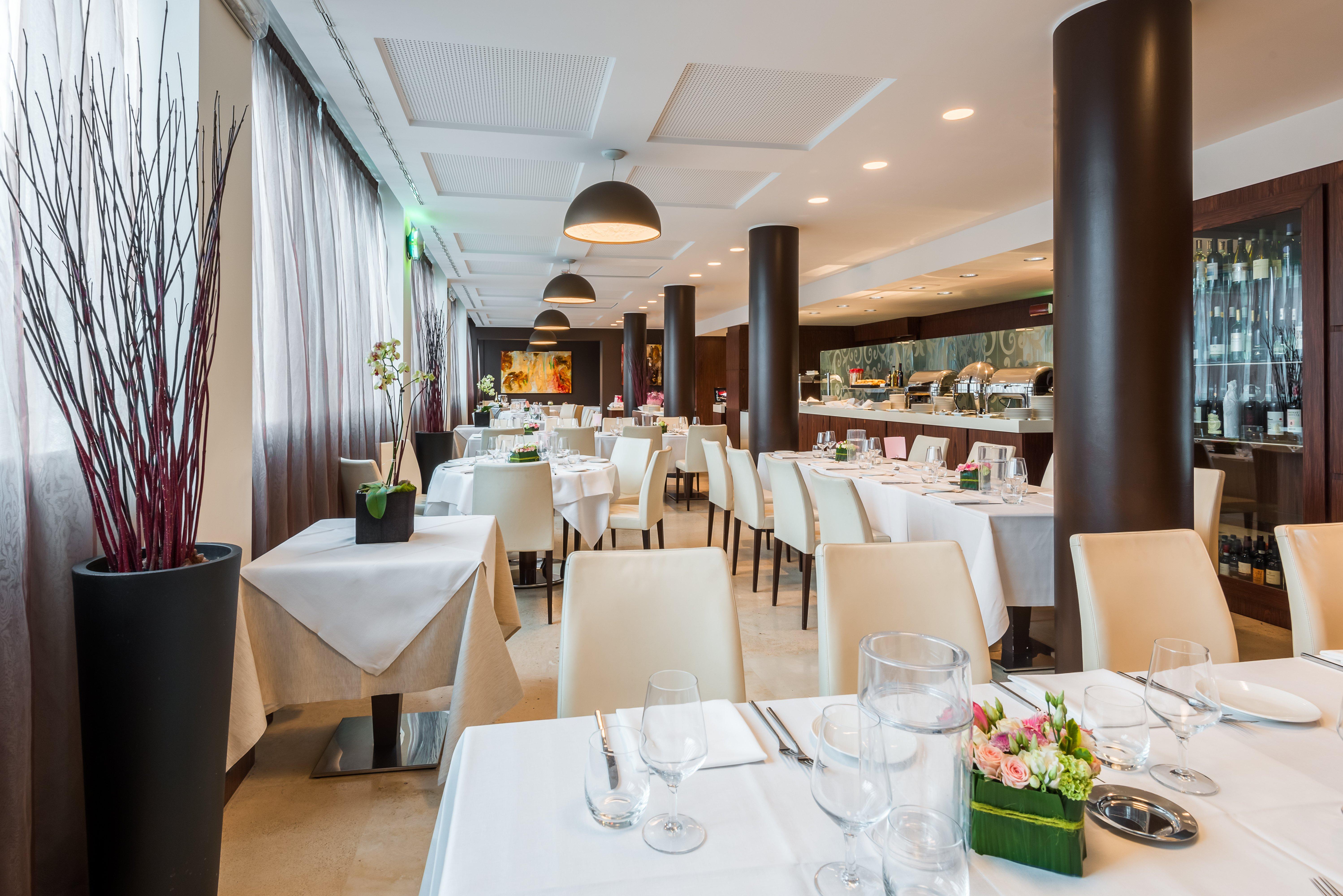 Crowne Plaza Milan City By Ihg Exterior photo