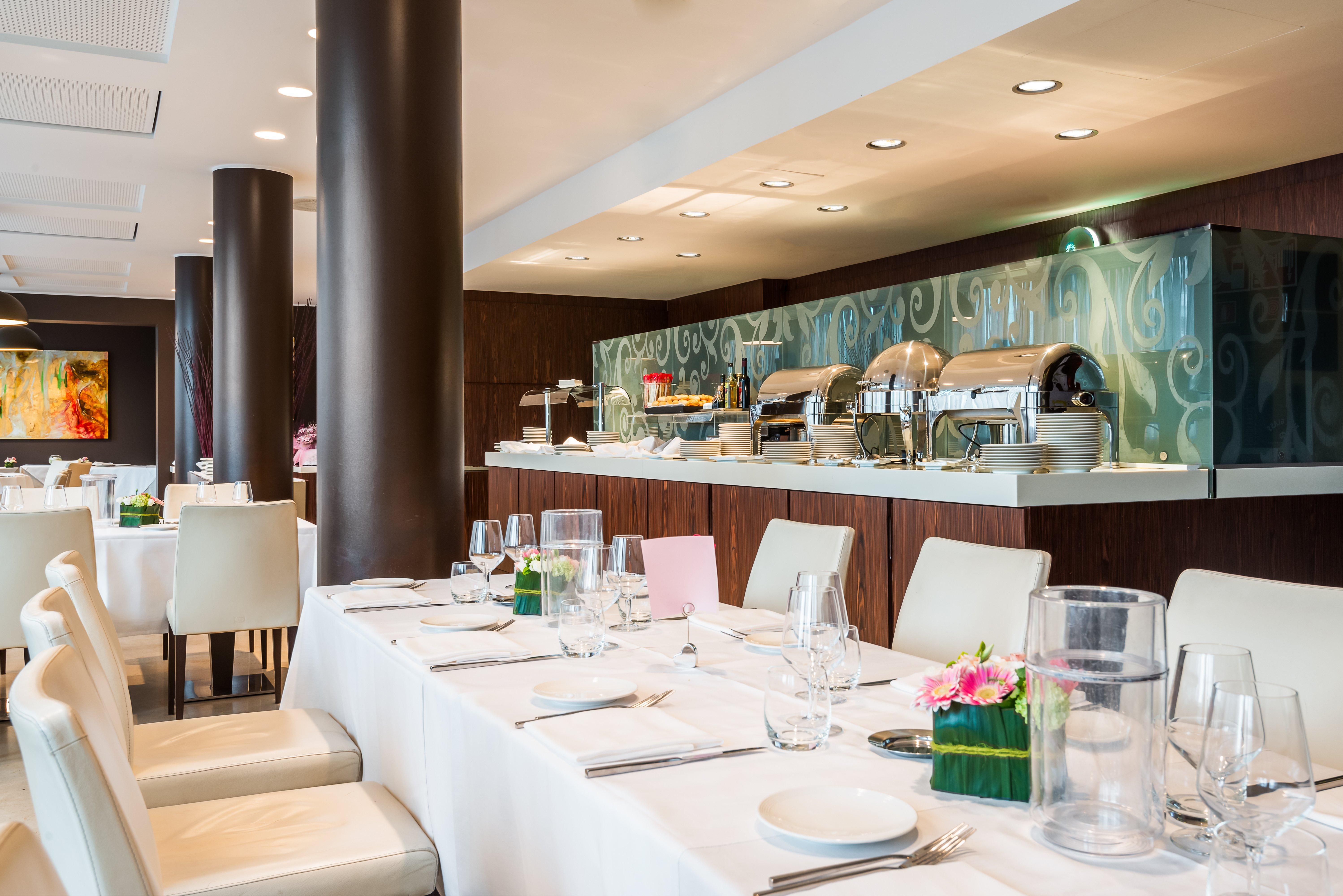 Crowne Plaza Milan City By Ihg Exterior photo