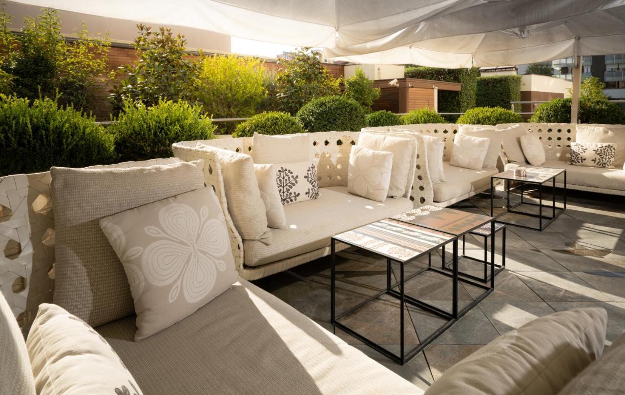 Crowne Plaza Milan City By Ihg Exterior photo