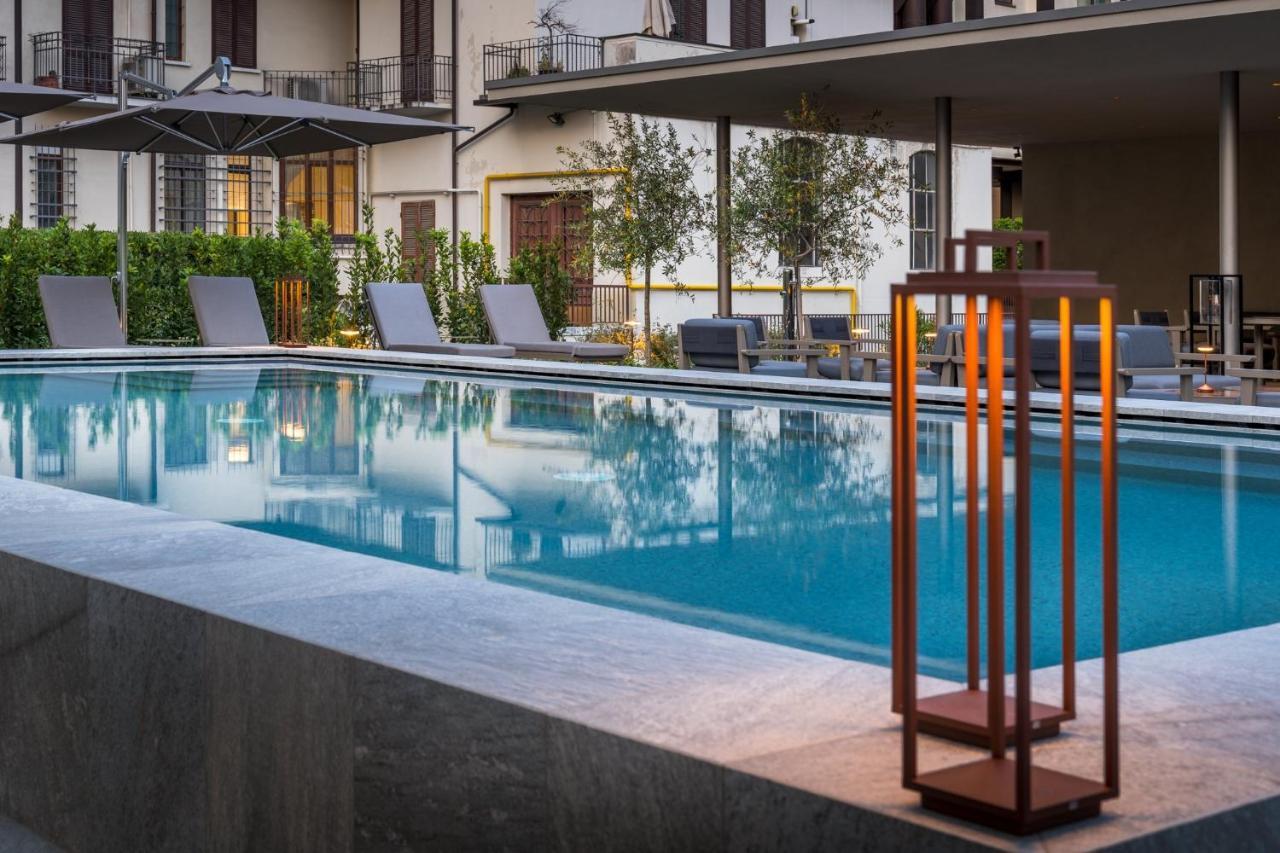 Crowne Plaza Milan City By Ihg Exterior photo