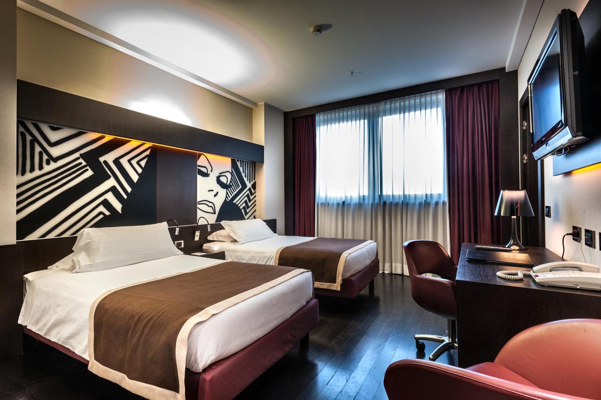 Crowne Plaza Milan City By Ihg Room photo